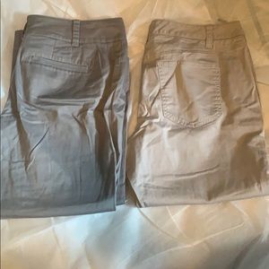 Bundle on two women’s pants .